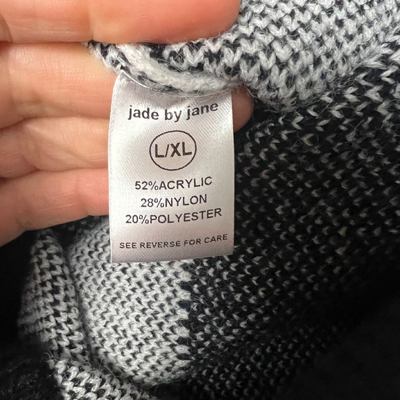 Black and White Checkered Pencil Skirt - Picture 5 of 8